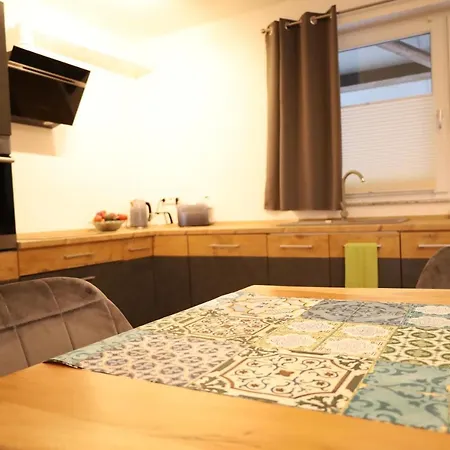 Ferienwohnung Hippenhof Apartment Hohenfels (Baden-Wurttemberg)